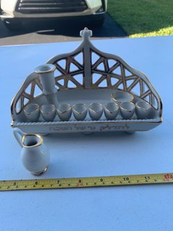 Boehm porcelain Hanukkah menorah, inspired by Jewish New York museum pick up coral springs 33071