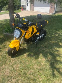 2022 Honda Grom sp clean