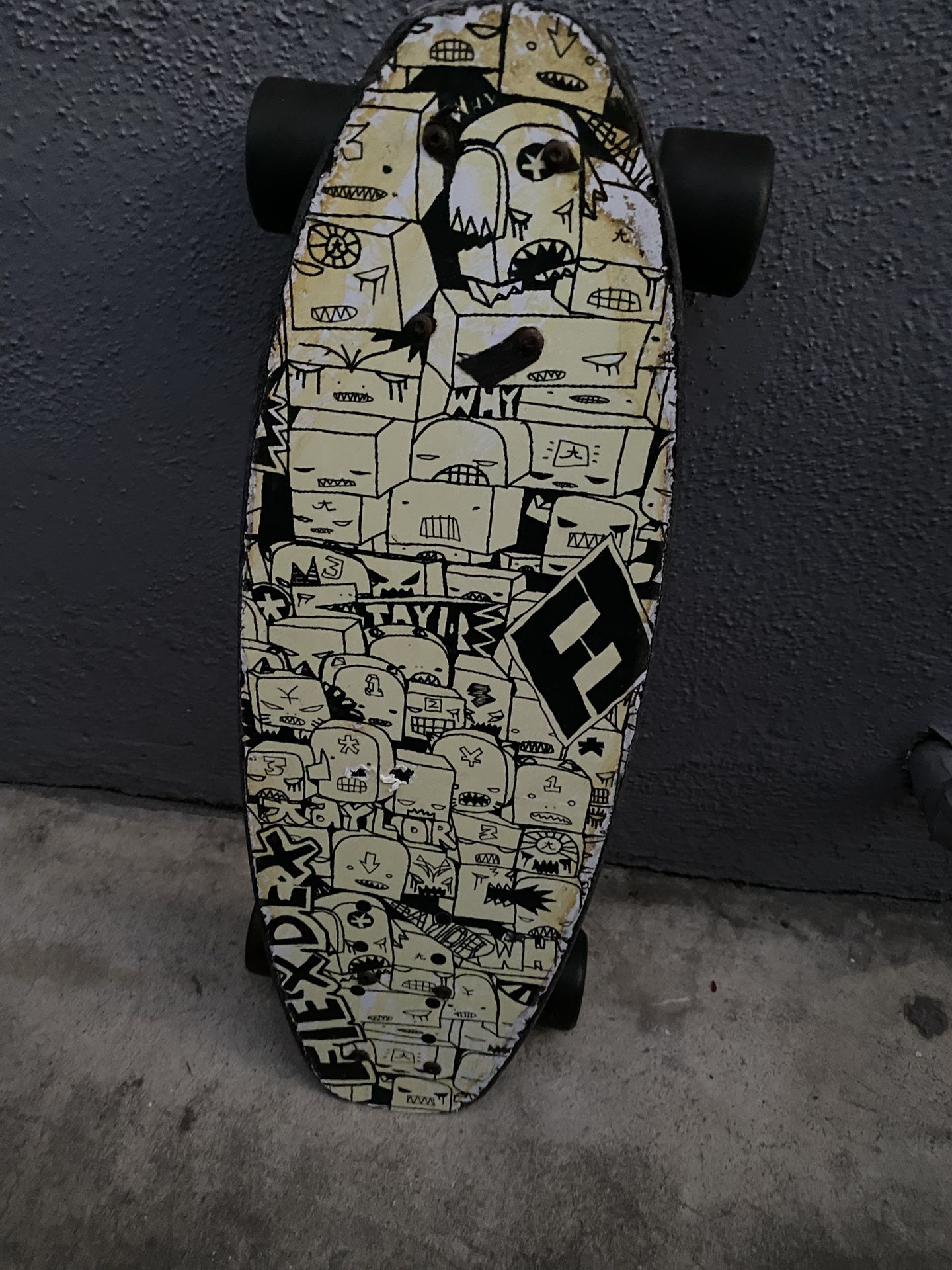 Vintage Flexdex grenade 23 Smaller Skateboard
