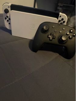 Switch oled with pro controller