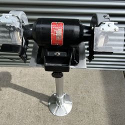 Wissota 6” Bench Grinder with Stand