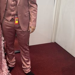 Men’s Dusty Rose Prom Suit