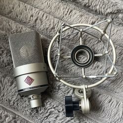 NEUMANN TLM-103 STUDIO MICROPHONE 🎙️ 