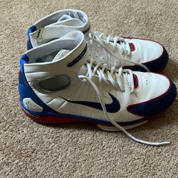 Men’s Nike Hurrache Size 13