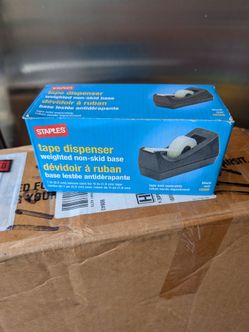 Staples Tape Dispenser