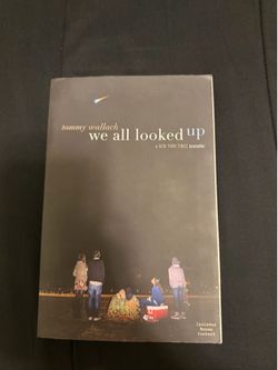 We All Looked Up by Tommy Wallach Paperback