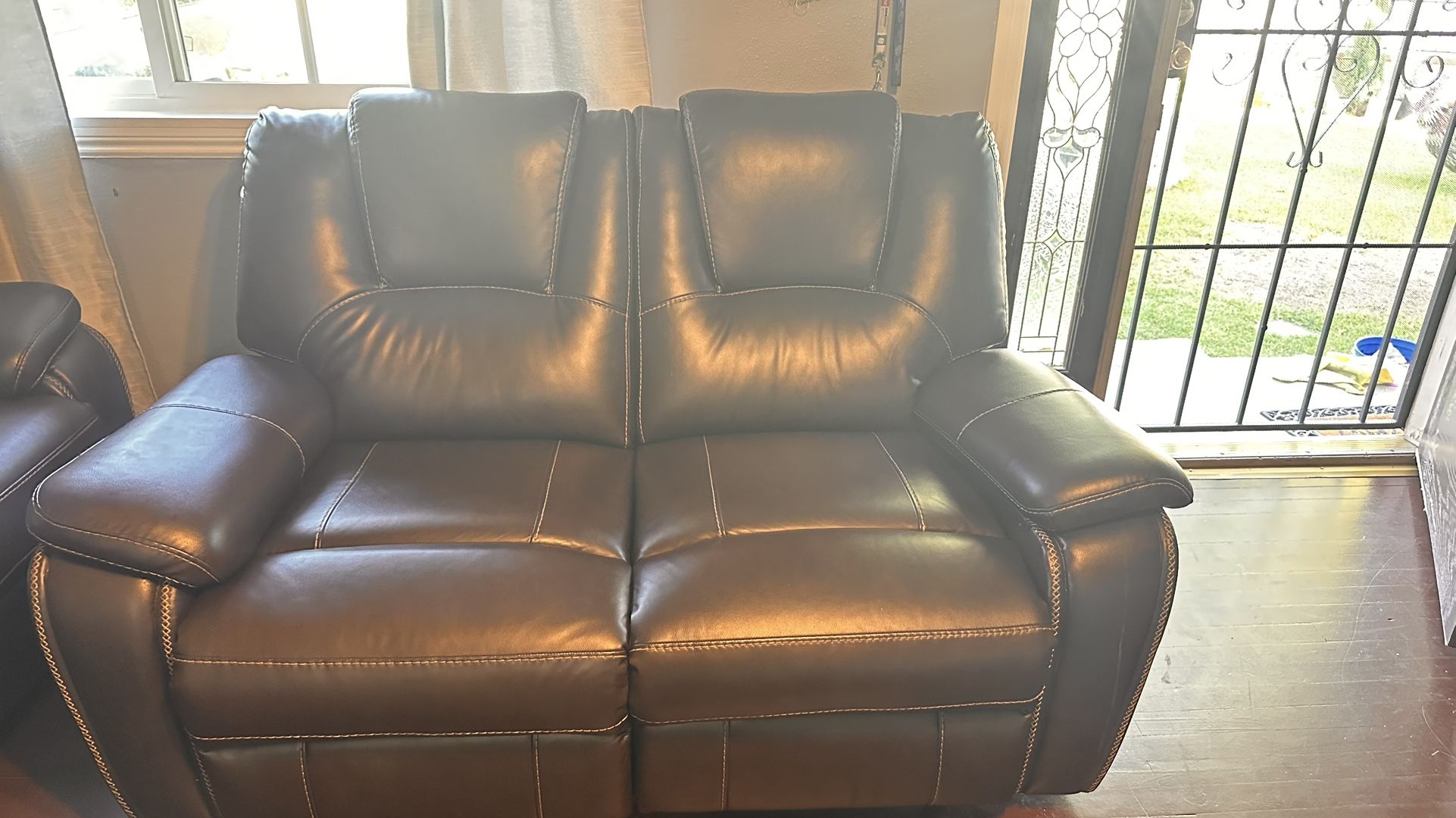 Manual Reclining Fabric Sofa