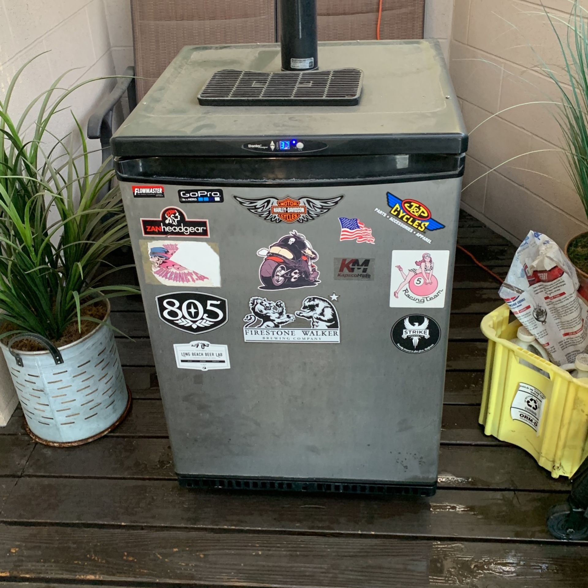 Kegerator  With Harley Davidson  Tap