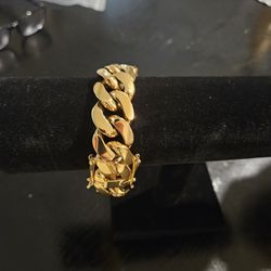 Cuban Gold Bracelet 14 K Gold Plated