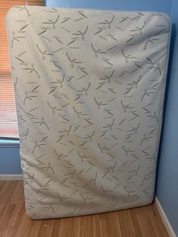 Very good condition full size mattress
