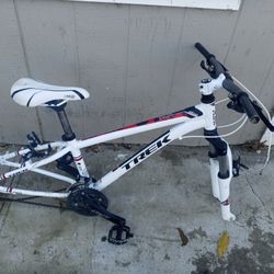 Trek Frame For 24' Wheels 