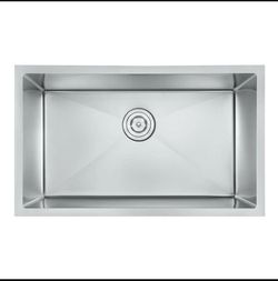Attop Handmade Stainless Steel 32 in. Single Bowl Undermount Kitchen Sink with Strainer