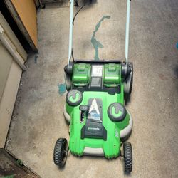 Grass cutter whit 2 batteries only one battery  is good