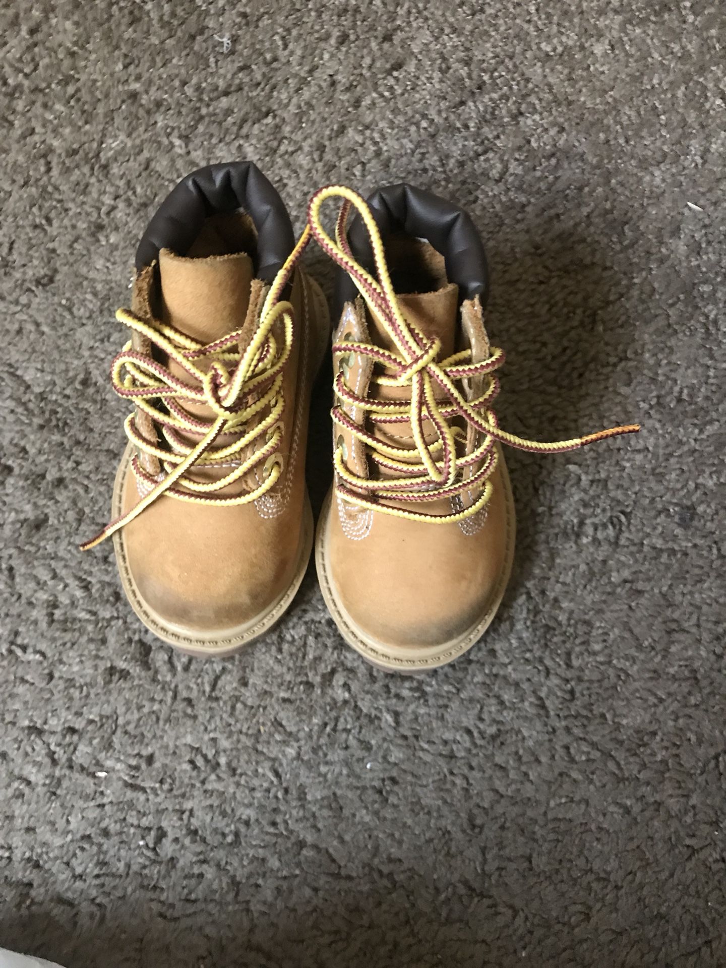 Timberland boots size 4