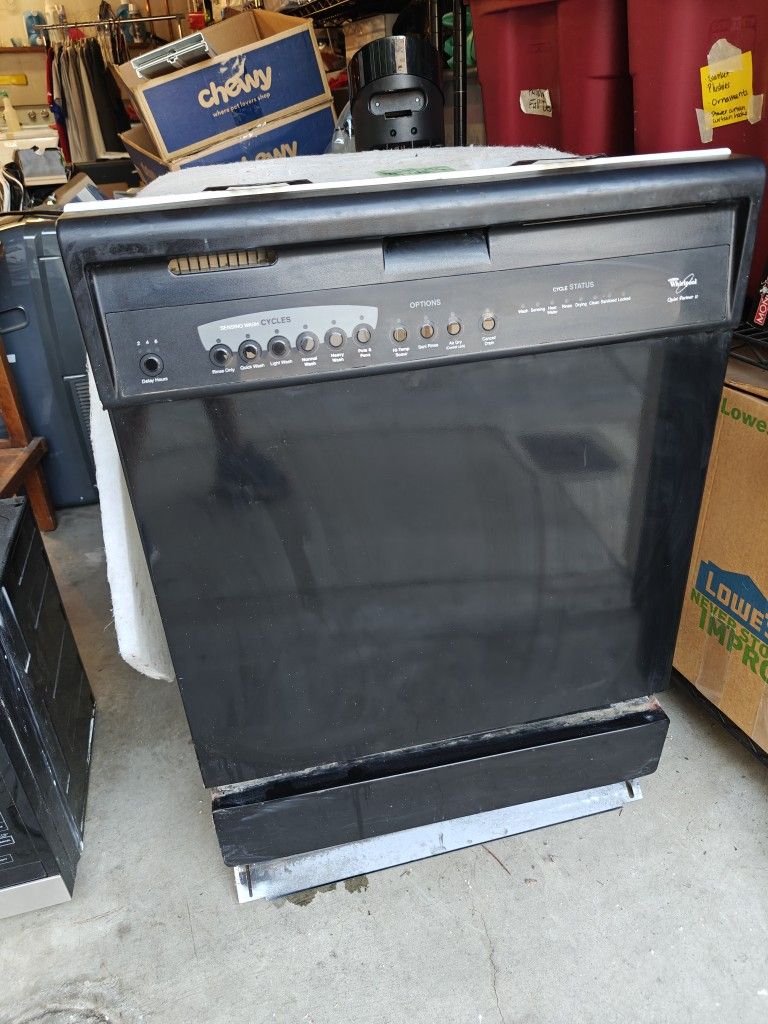 Whirlpool Dishwasher