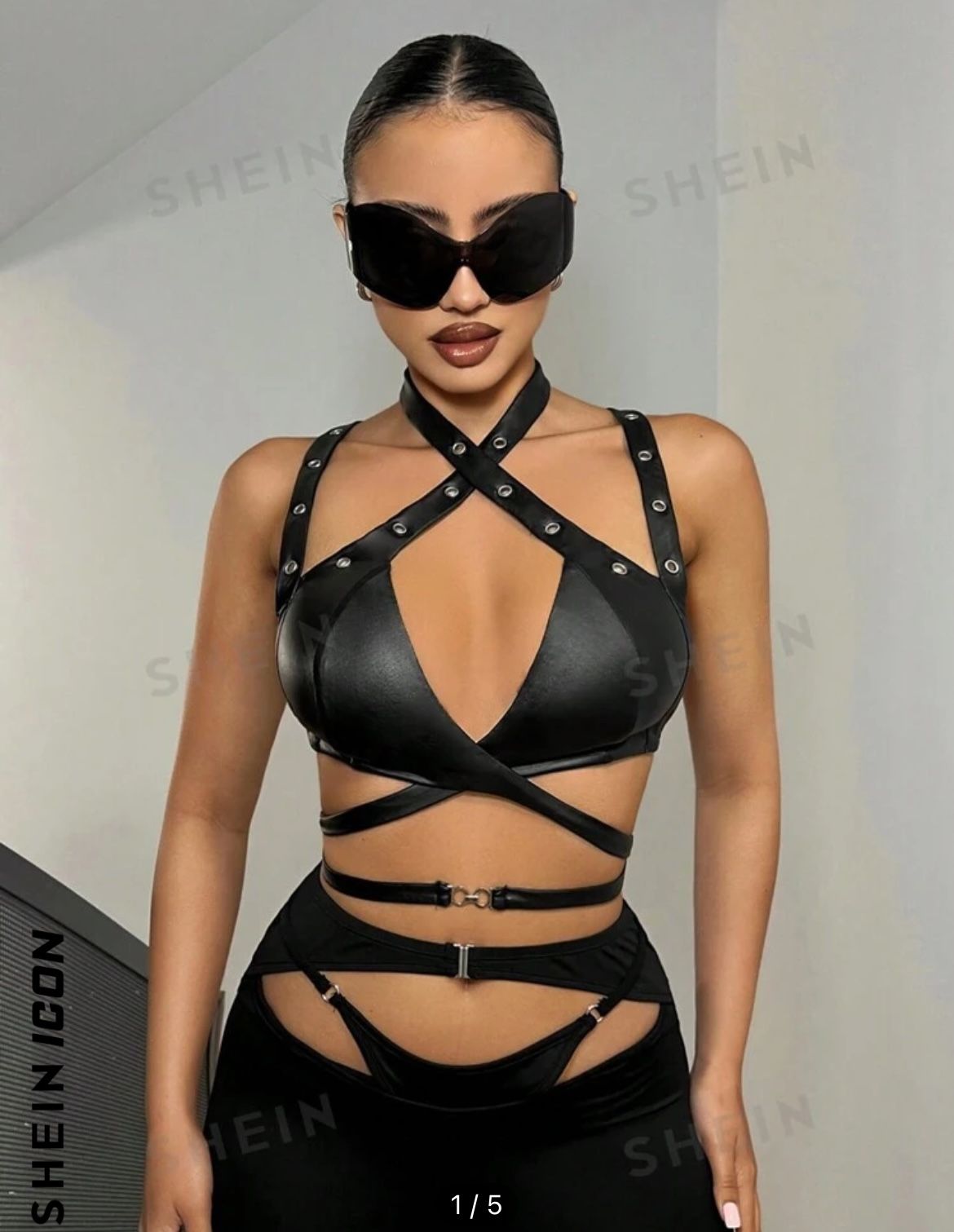 Women’s Halter Neck Hollow out Top