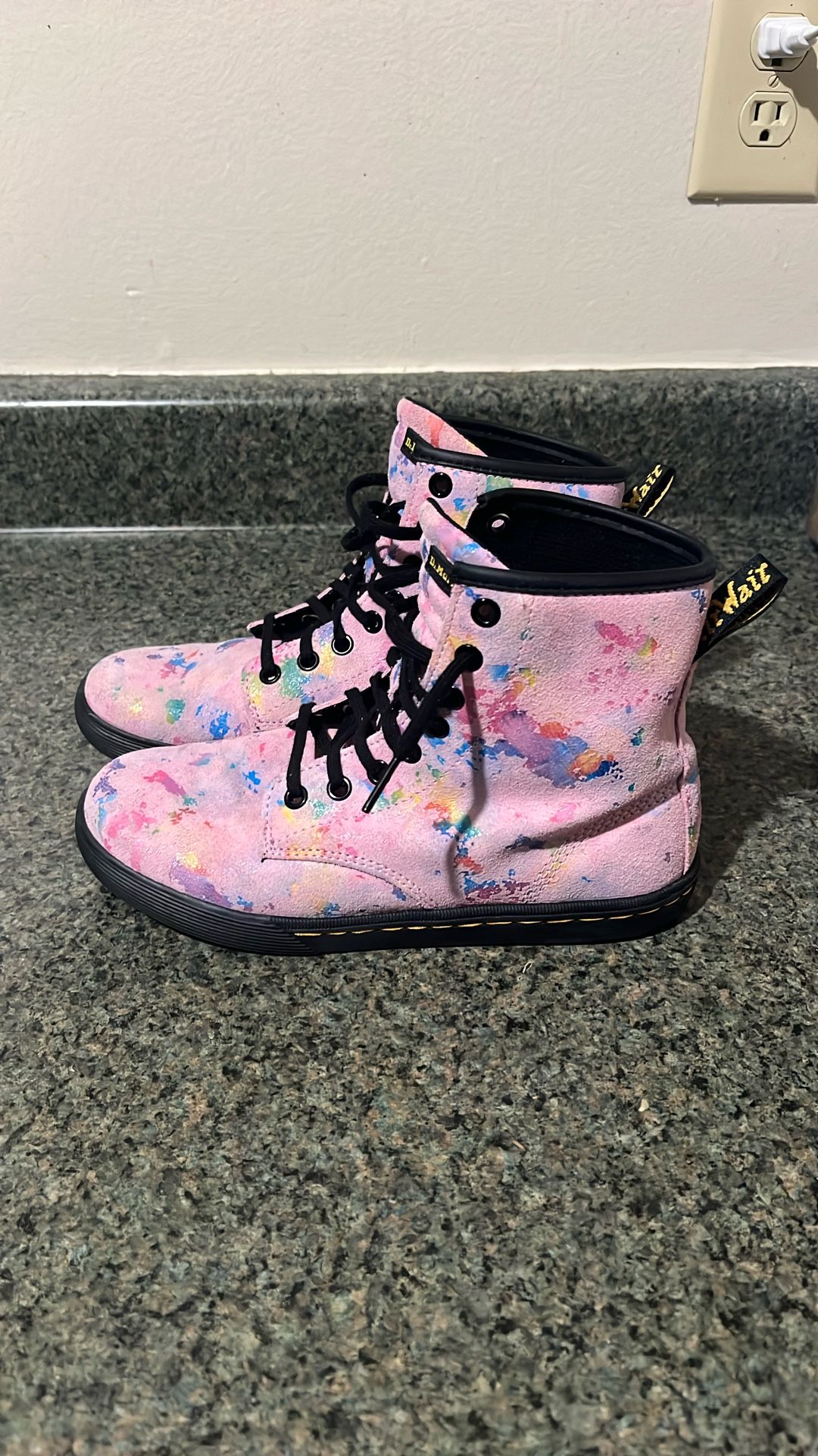 Doc Martins Women’s Size 6