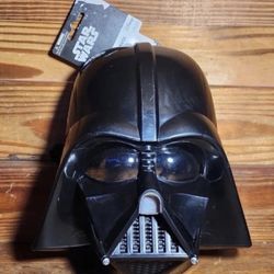 Disney Adult Black Plastic Elastic Band Star Wars Darth Vader Costume Face Mask
