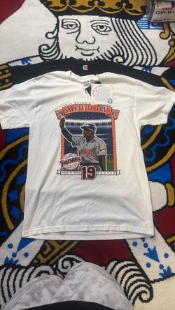 Vintage 2001 Tony Gwynn San Diego Padres T-Shirt – New With Tags – $50