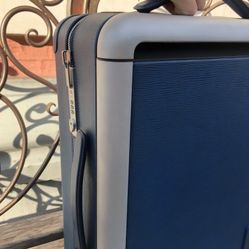 Louis Vuitton Suitcase Unisex 