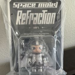 Popmart space molly 100% refraction