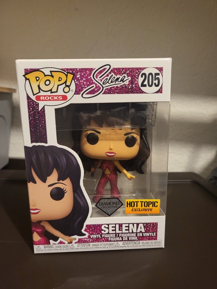 Funko Pop! Rocks SELENA 205 - Diamond Collection - HOT TOPIC EXCLUSIVE