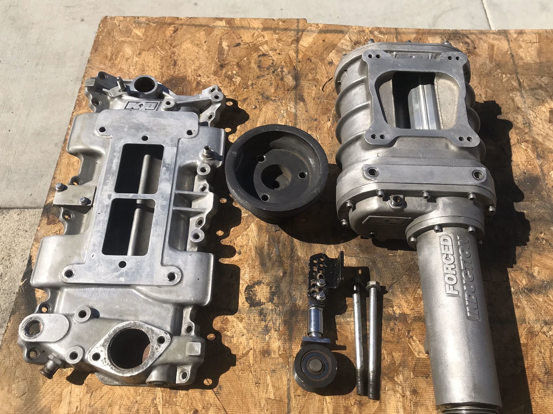 SBC B&M 144 Blower Supercharger For Sale In Gardena, CA - OfferUp