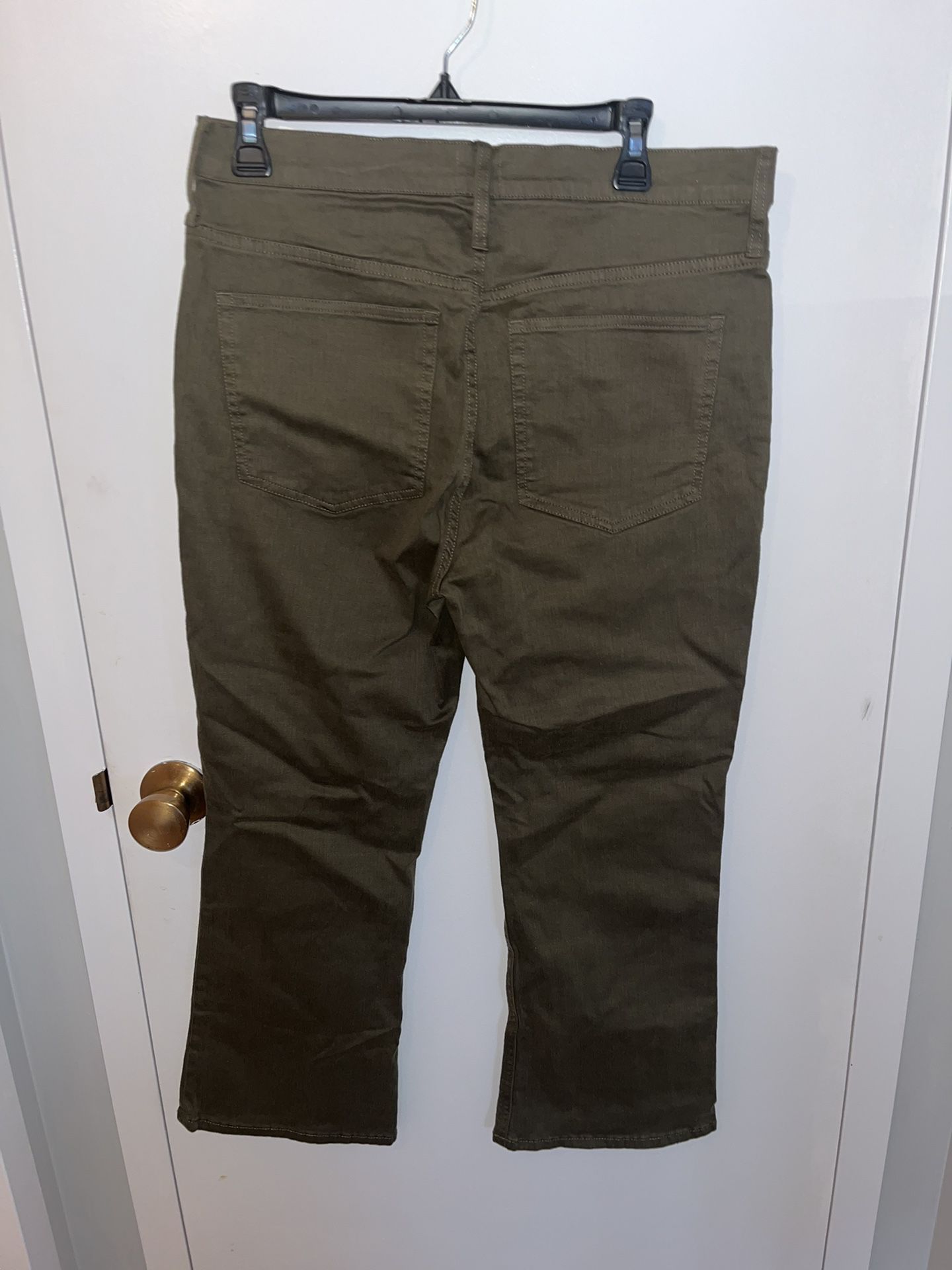 J.Crew Billie Boot Crop Pant . Hunter Green 31”waist
