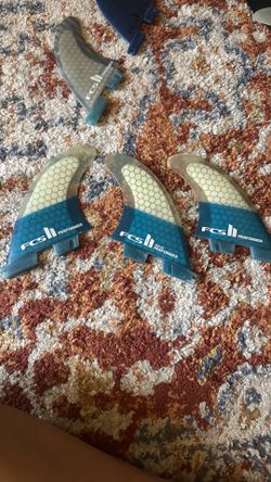 FCS 2 medium performer fins