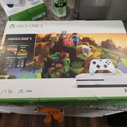 Xbox One S