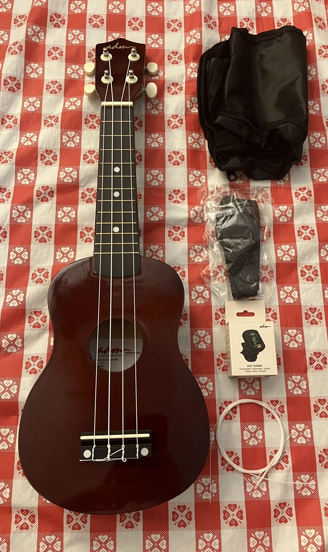 ADM Soprano Ukulele for Beginners 21 Inch Hawaiian Wood Ukelele Kit