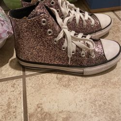 Girls Converse Shoe Size 2