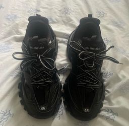 Balenciaga track led