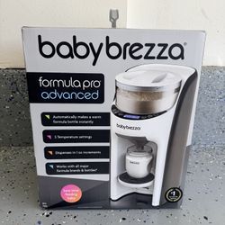 Brand New Baby Brezza Formula Maker