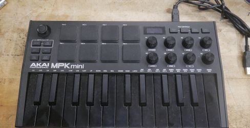 AKAI PROFESSIONAL MPK MINI 25 KEYS BLACK F(contact info removed)8