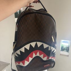 Sprayground Bagpack