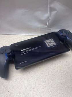 SONY play station Ps5 portal Handheld remote player, CFI-41001 great condition working perfect/ no charger.