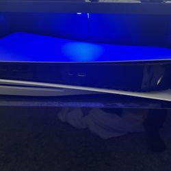 PS5 + spider Man game+charging Station +Two Controllers
