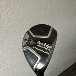 Hybrid 19* Golf Club