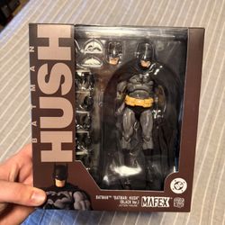 Mafex Hush Batman