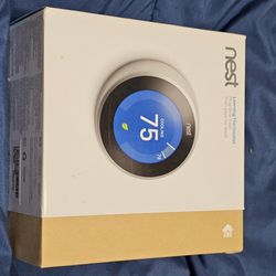 Nest Thermostat Excellent Condition 