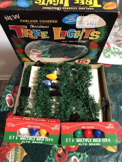 1960’s vintage Christmas lights with garland