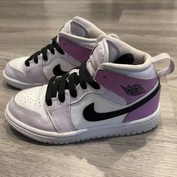 Air Jordan 1 Mid GS 'Barely Grape’ Kids