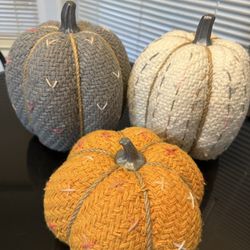 Pumpkins - Fall Decor $15