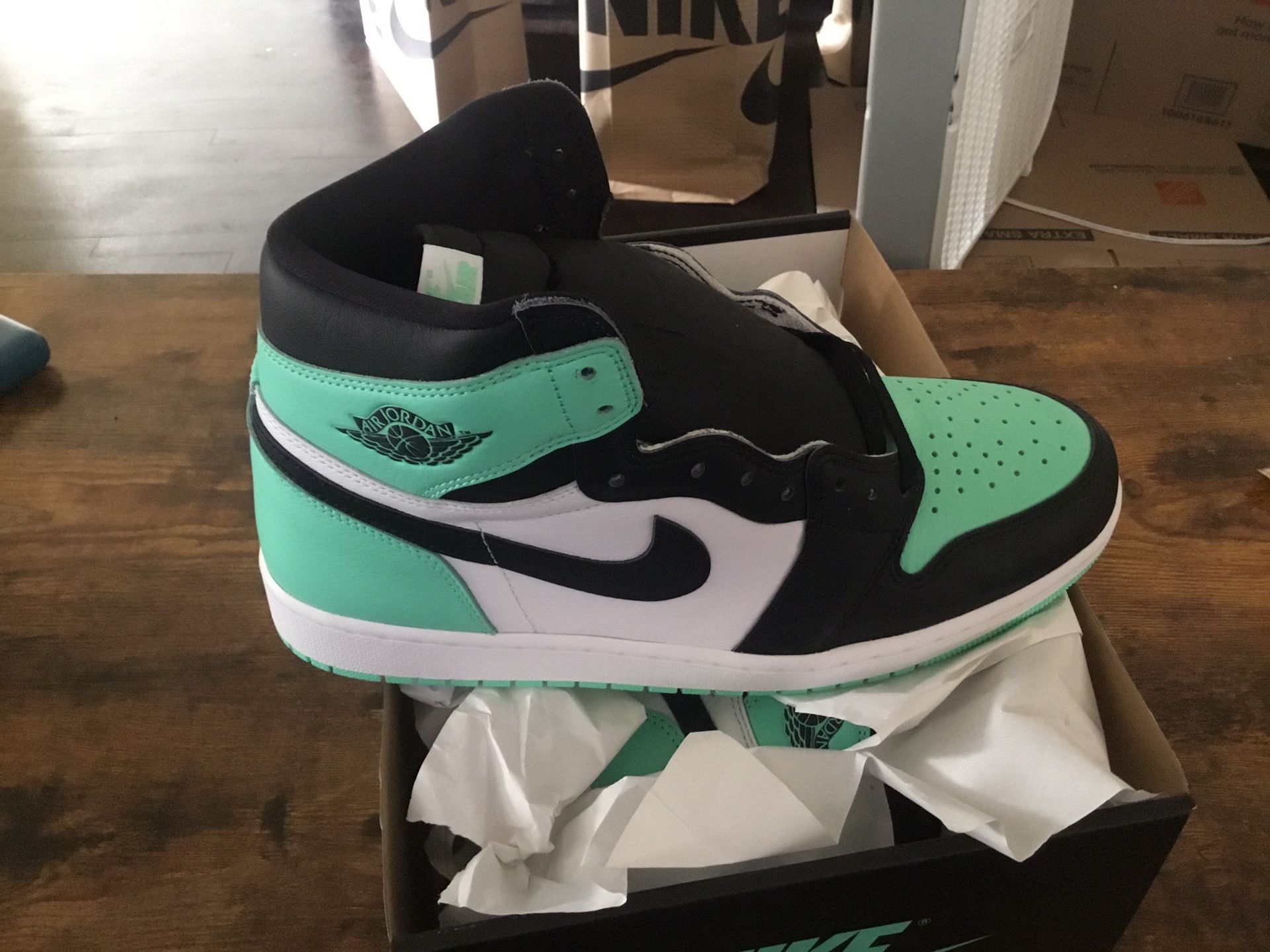 New Men’s Air Jordan 1 Retro High OG size 10