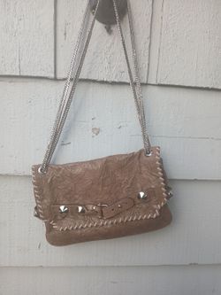 The Be&D Chestnut Textured Leather Silver Studded Chain Strap Handbag