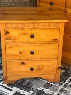 Rustic pine oak 3 drawers nightstand wood