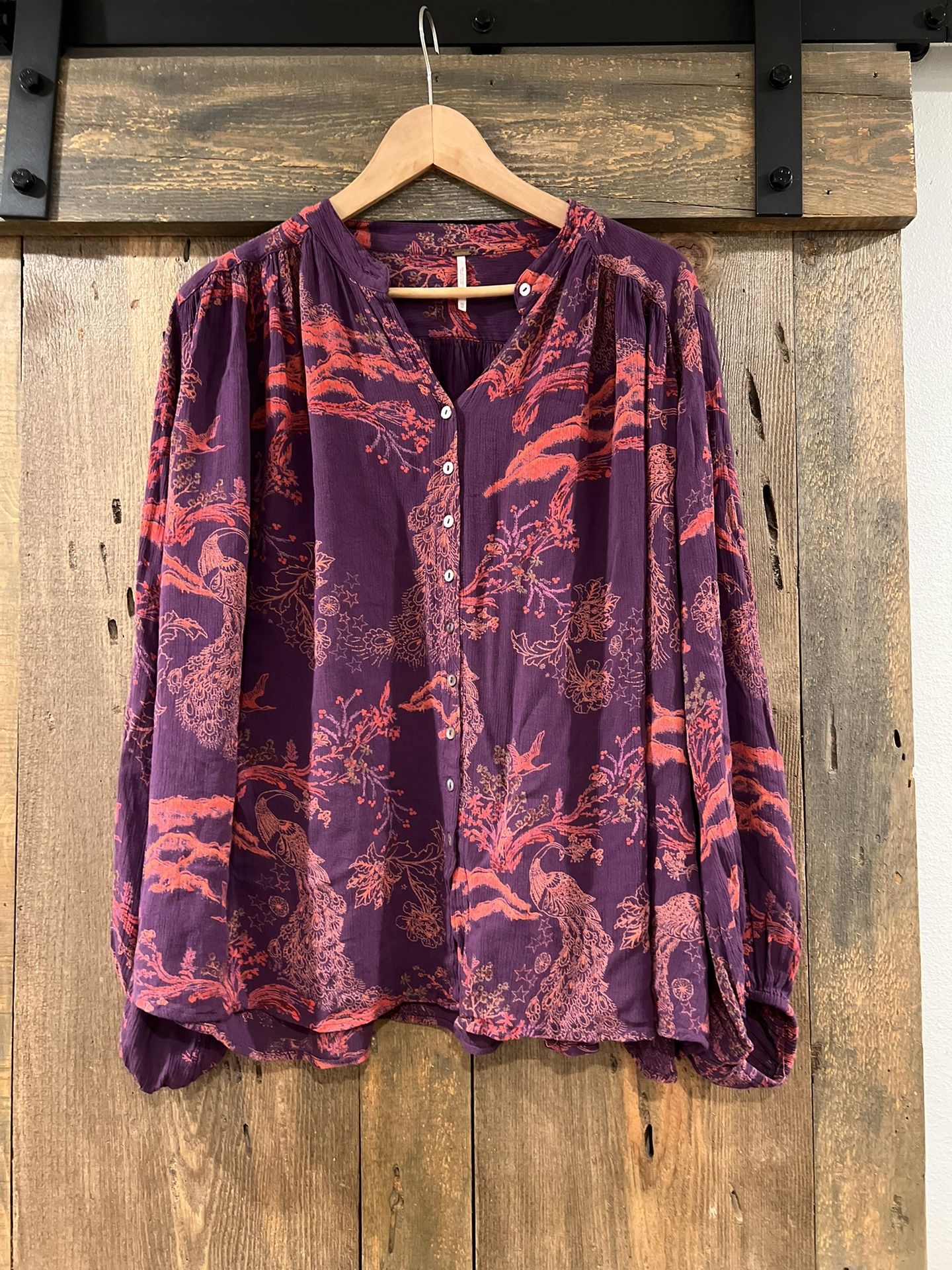 Free People Sz XS Purple Pink Oversized Peacock Print Metallic Blooms Boho Shirt