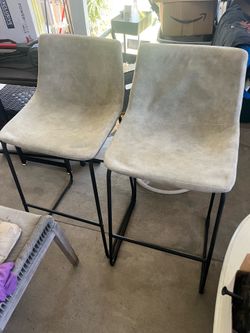 bar/ island chairs