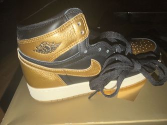 Air Jordan 1 High Black and Gold Sneakers